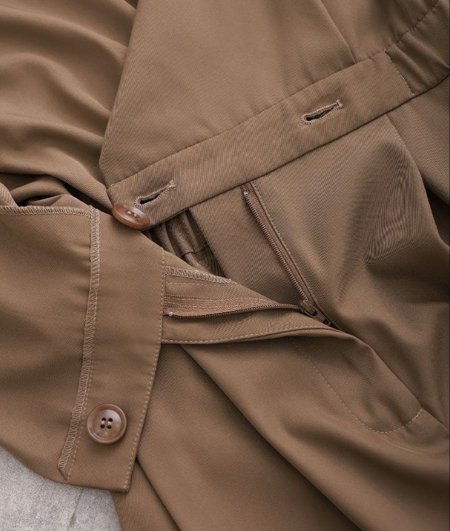 オールインワン　スタンドアウトカラー　パンツドレス　お呼ばれ　結婚式