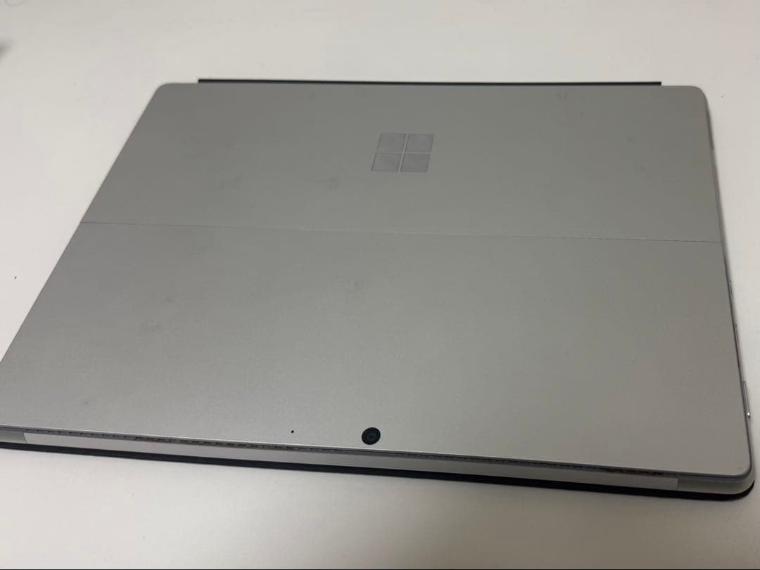 Surface Pro8 i5/ 8G/ 256GB キーボード＋純正充電器付き