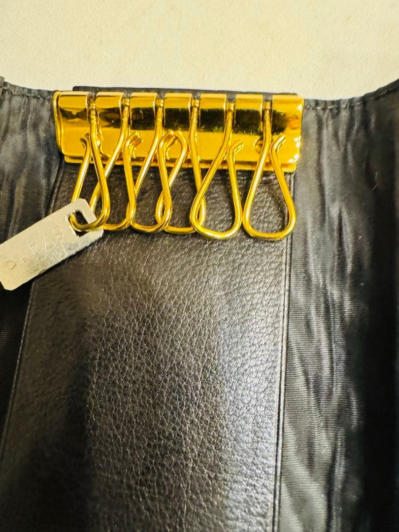 aoi未使用CHANEL ブラックレザー キーケース