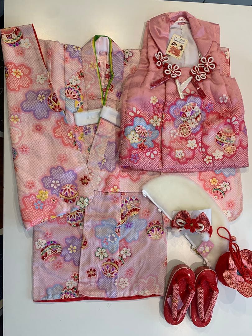 七五三⭐︎正絹⭐︎桜古典柄着物、被布コート、ファー襟付き7点セット新品タグ付三歳五歳