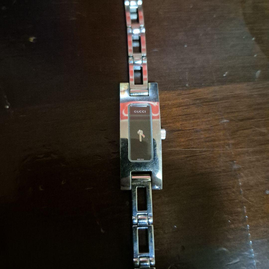 GUCCI 腕時計 バングルウォッチ 3900L レ クタンギュラー ブラック