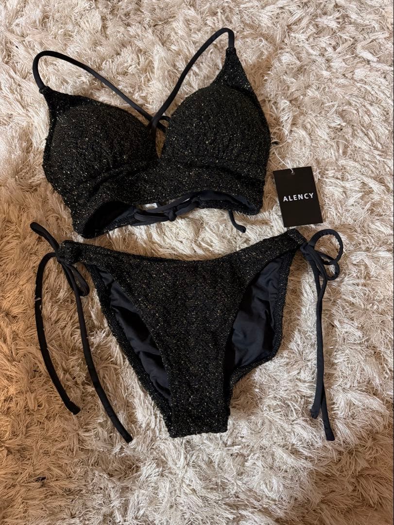 【値下げ】ALENCY ラメ入りブラック水着 セパレート
