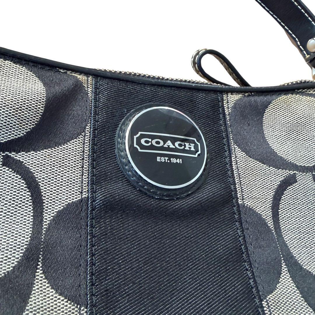【極美品】COACH コーチ ワンショルダー キャンバス ブラック シグネチャー