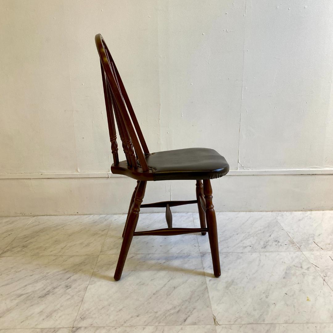 秋田木工 ビンテージ ダイニングチェア ① 木製 曲木椅子 レザー 鋲打ち