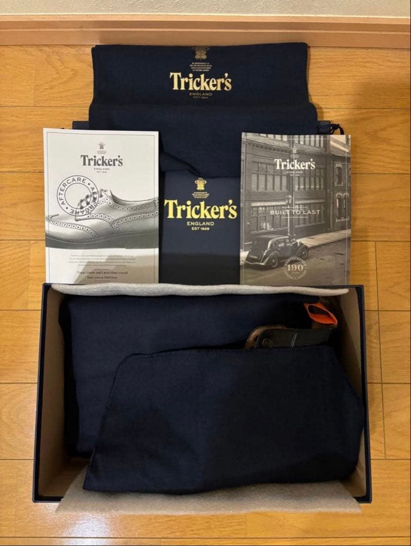 【新品・別注】トリッカーズ M7927 ELLIS カントリーブーツ 黒 箱付