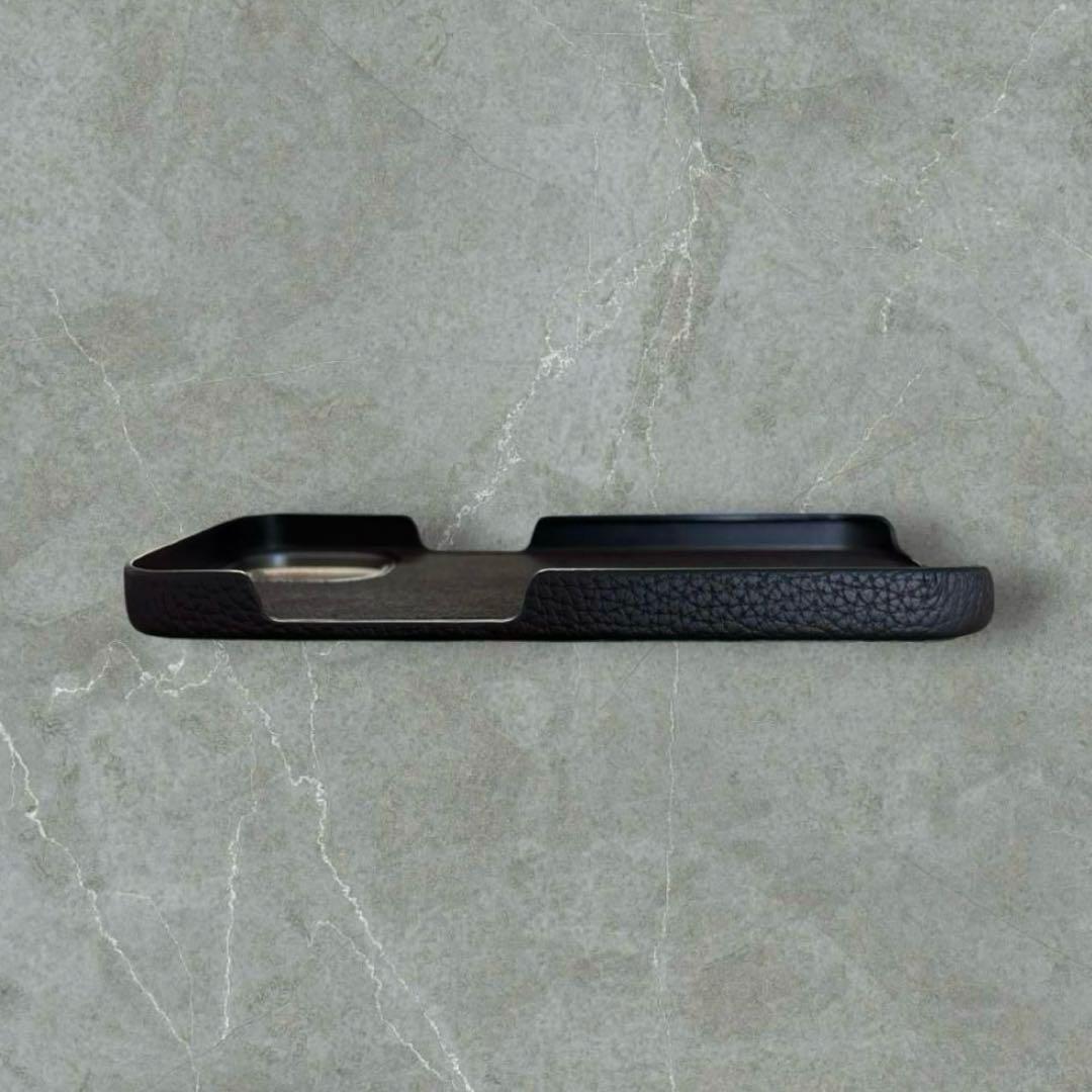 BONAVENTURA iPhone 15バックカバーケース ボッタラートレザー