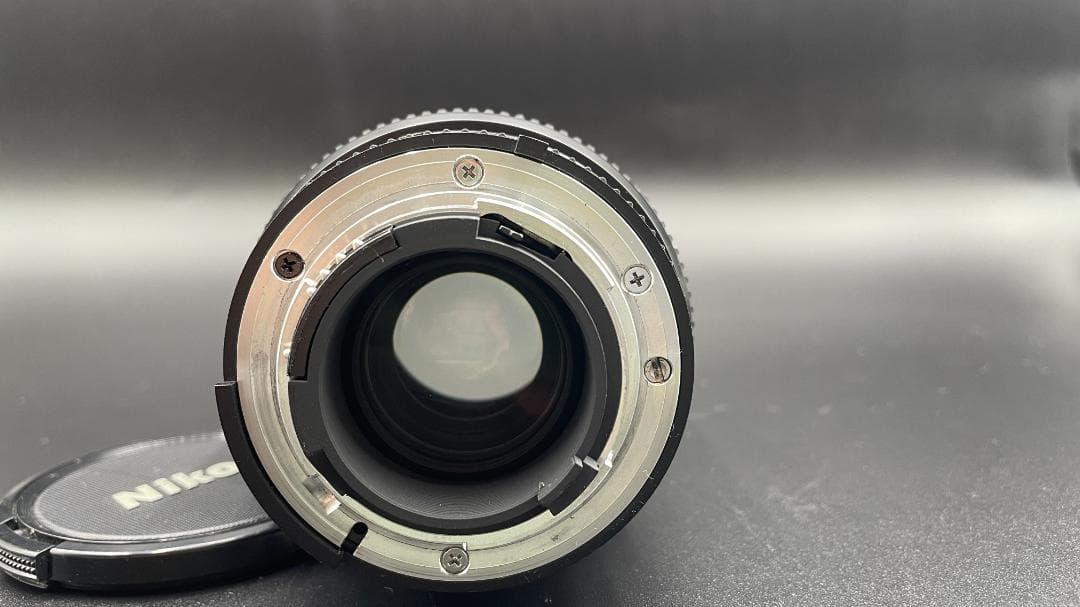 NIKON AF NIKKOR 35-70/2.8D　HB-1 値下げ