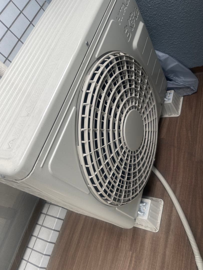 日立 RAS-AJ22R(W) 2024年製 6畳 リモコン付 ルームエアコン