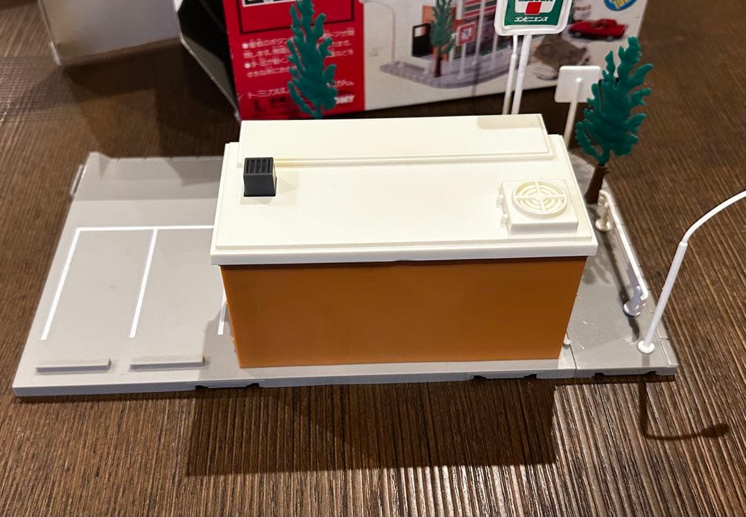 トミカタウン セブンイレブン 日本製