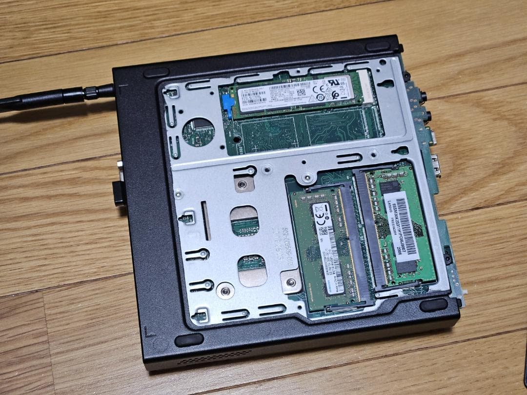 ミニPC Lenovo ThinkCentre Tiny M920q 16GB/256GB