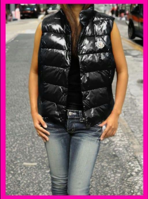 代理店タグ美品！胸元ぱっちりワッペンMONCLER ダウン ベスト モンクレール