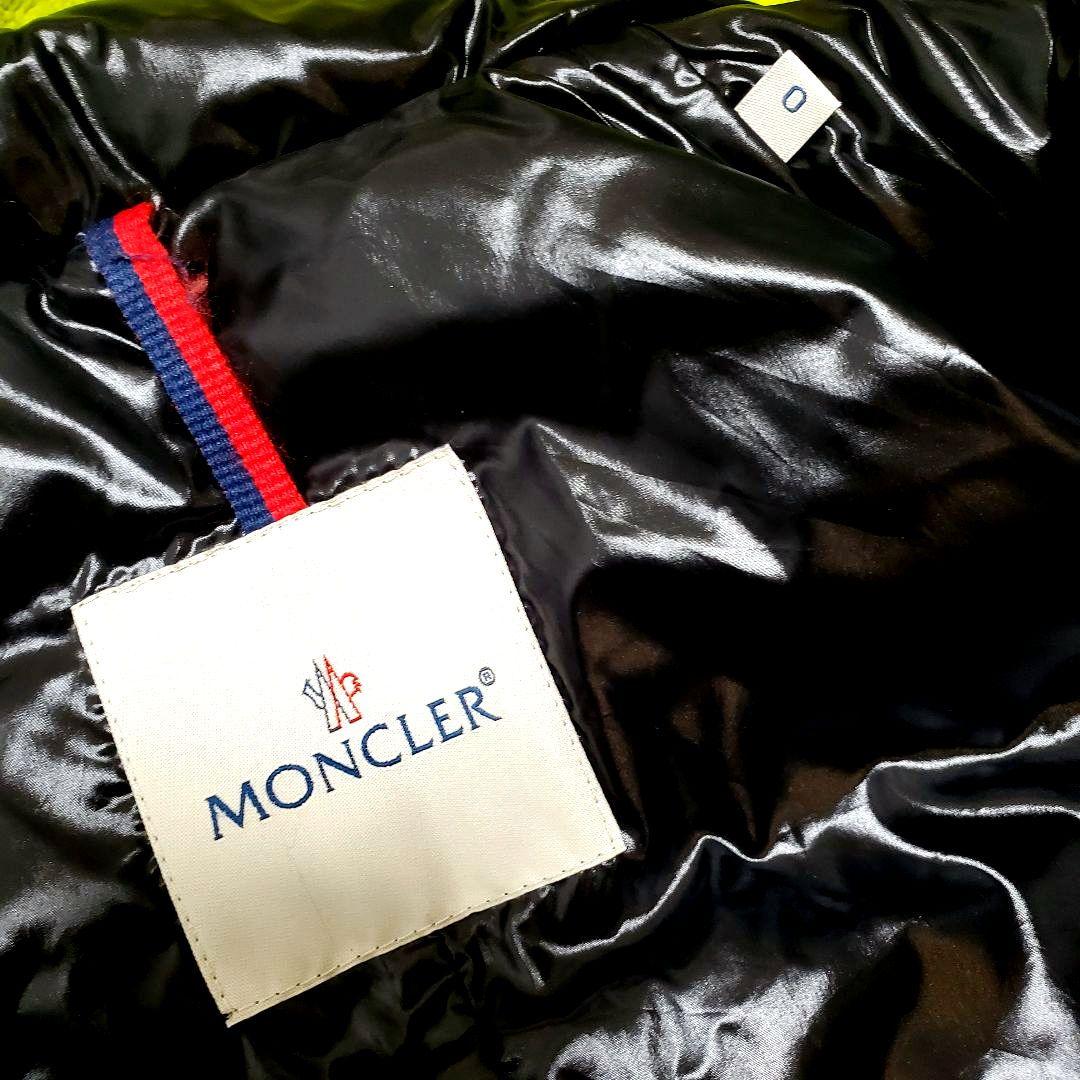 代理店タグ美品！胸元ぱっちりワッペンMONCLER ダウン ベスト モンクレール