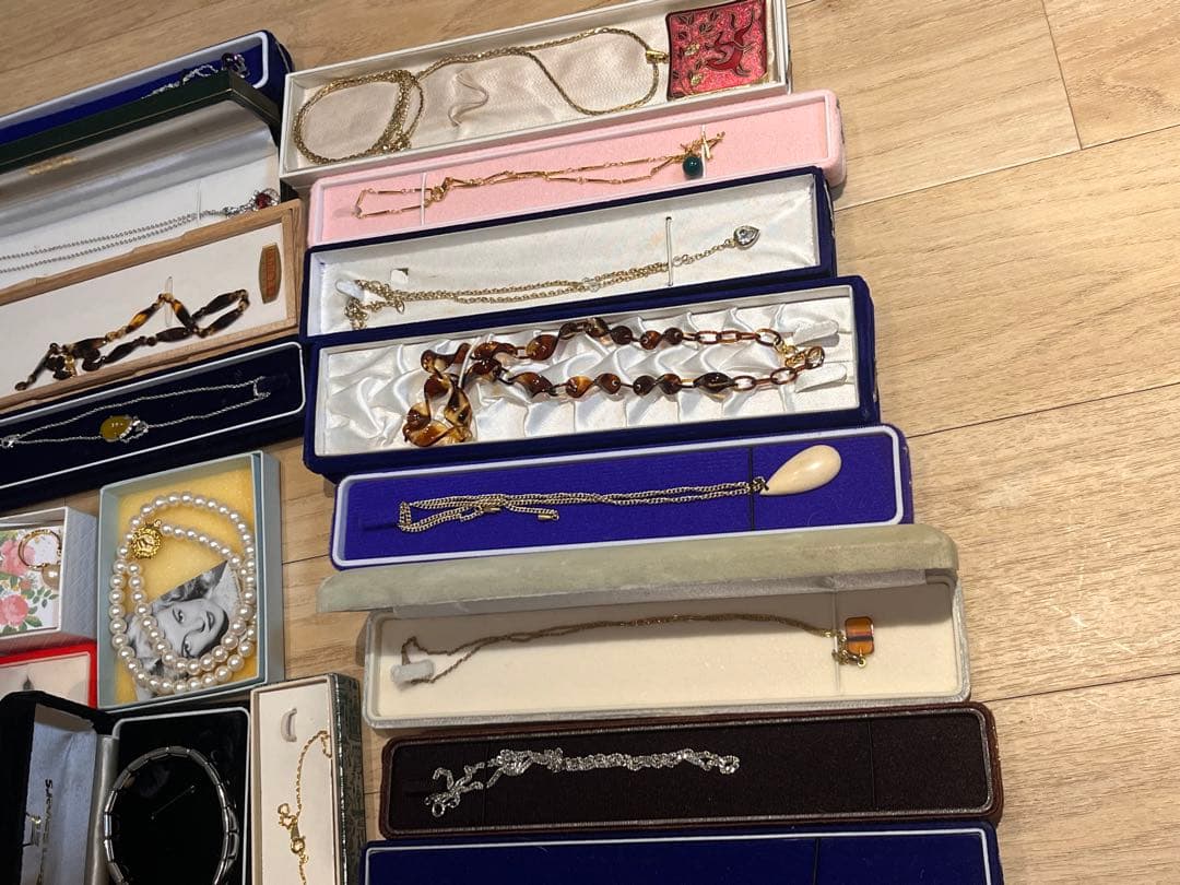 0125-1 遺品整理　ネックレス　リング　ブレスレット アクセサリー