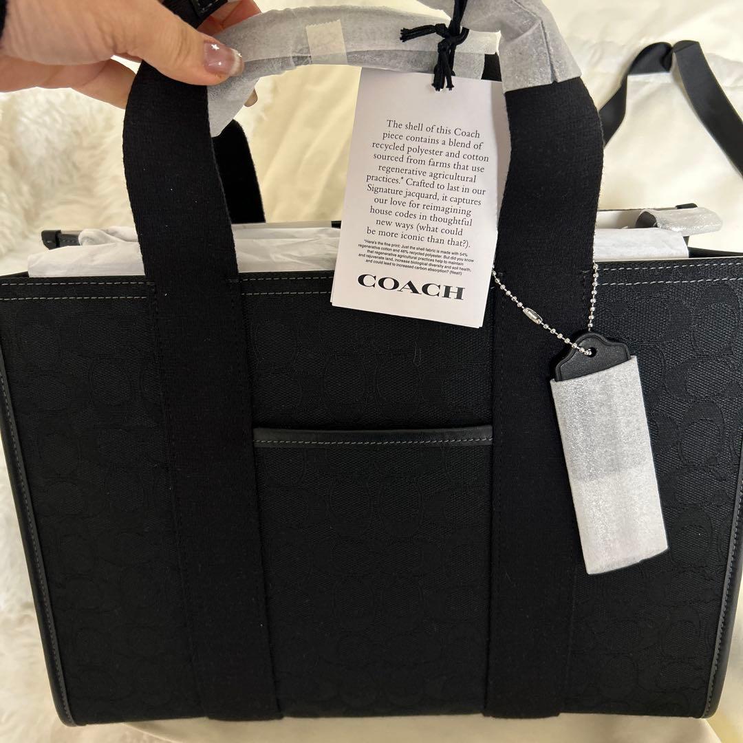 新品　COACH ブラック　スミス トート バッグ・シグネチャー ジャカード