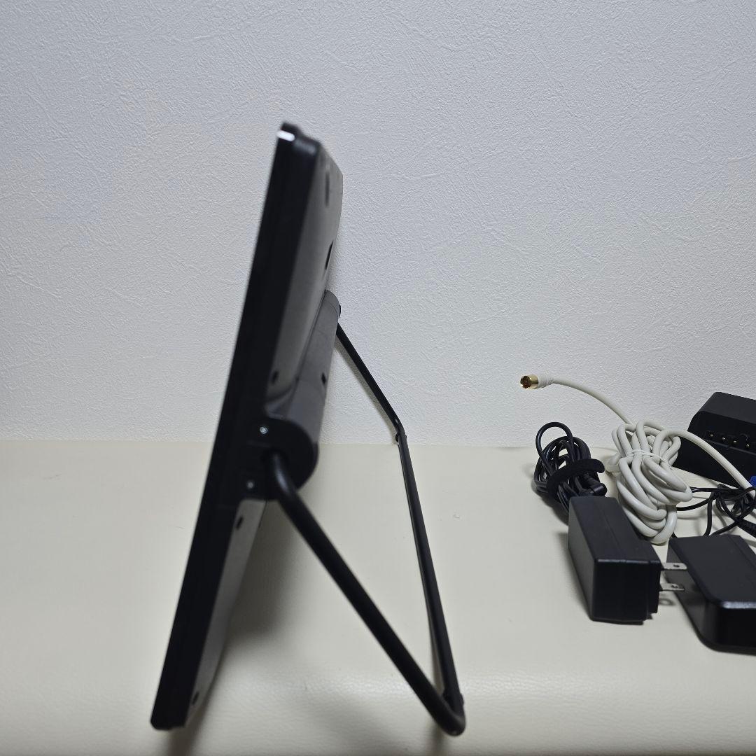 パナソニック プ ビエラ １５インチ ２０２４年製 ポータブルテレビ ５年保証付