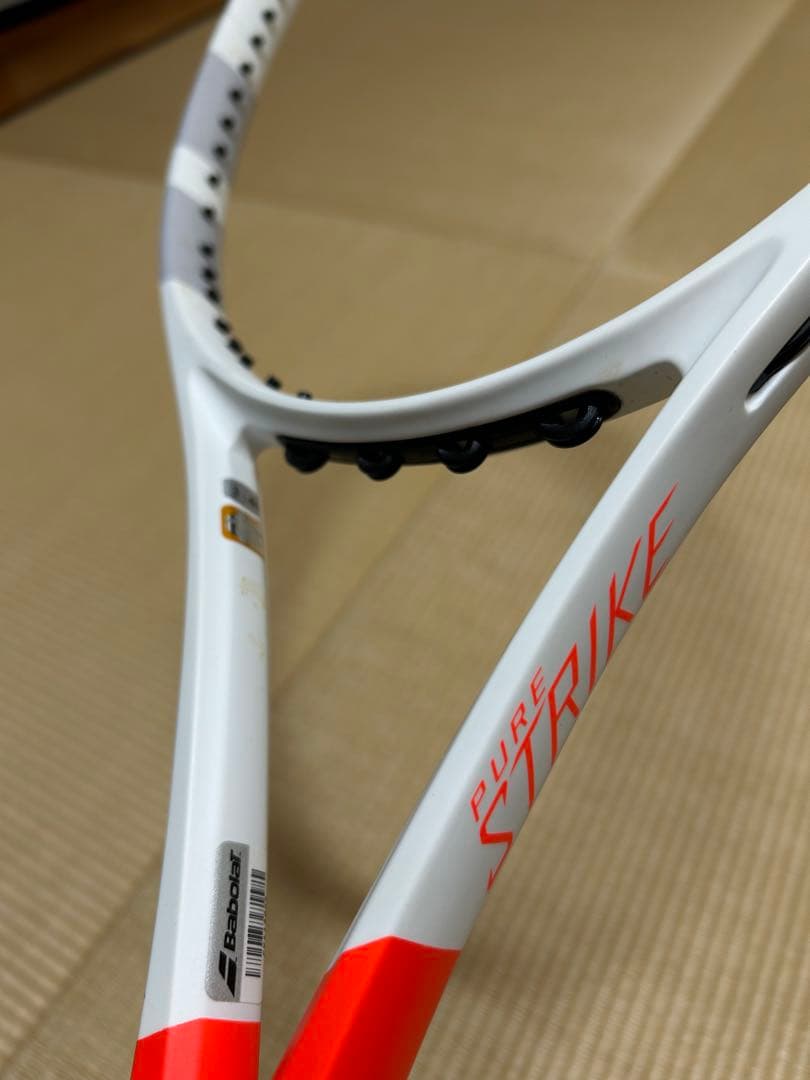 割引　バボラ　テニスラケット　ピュアストライク100 グリップ3