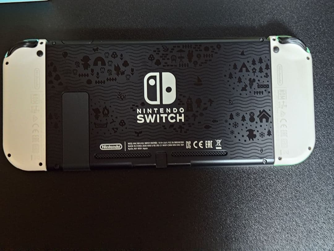 Nintendo Switch本体どうぶつの森デザイン プロコンSDカードセット