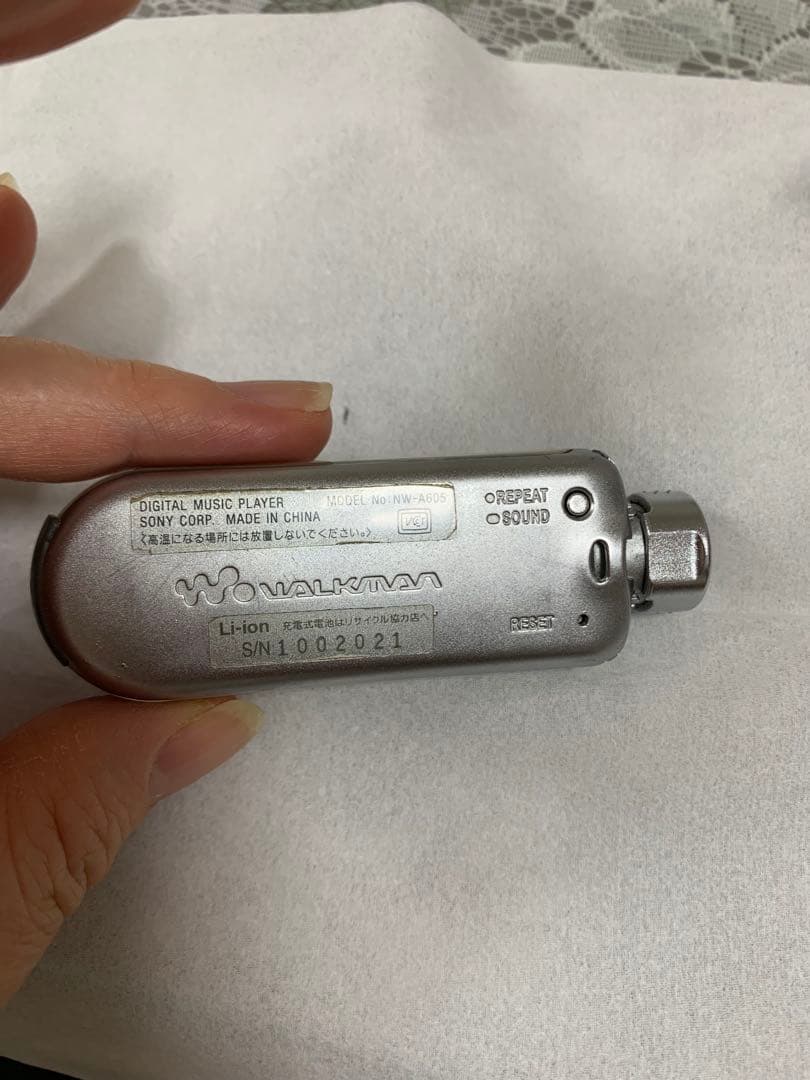 &中古 SONY WALKMAN デジタル音楽プレーヤー NW-A605