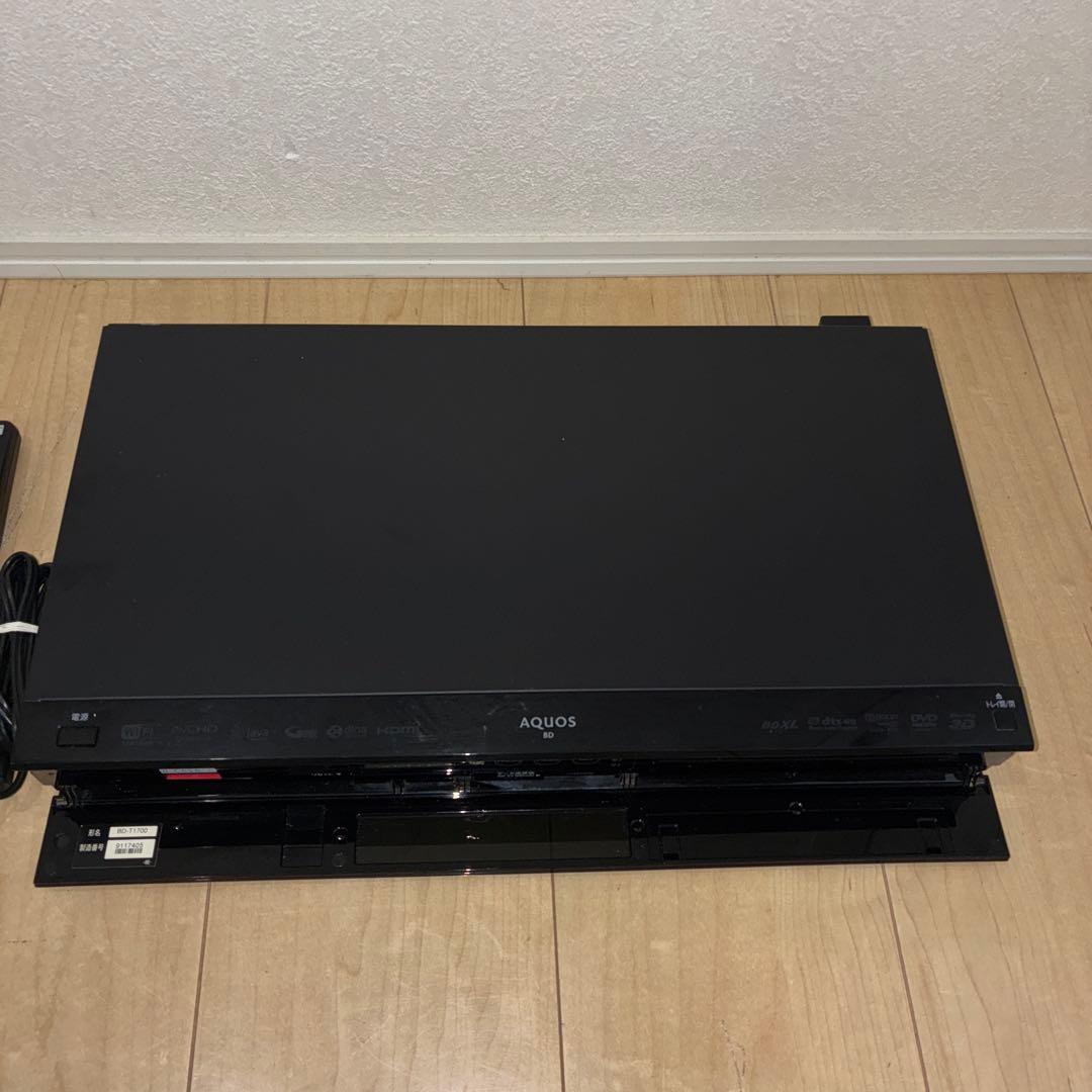 シャープ　ブルーレイレコーダー　BD-T1700動作ok です