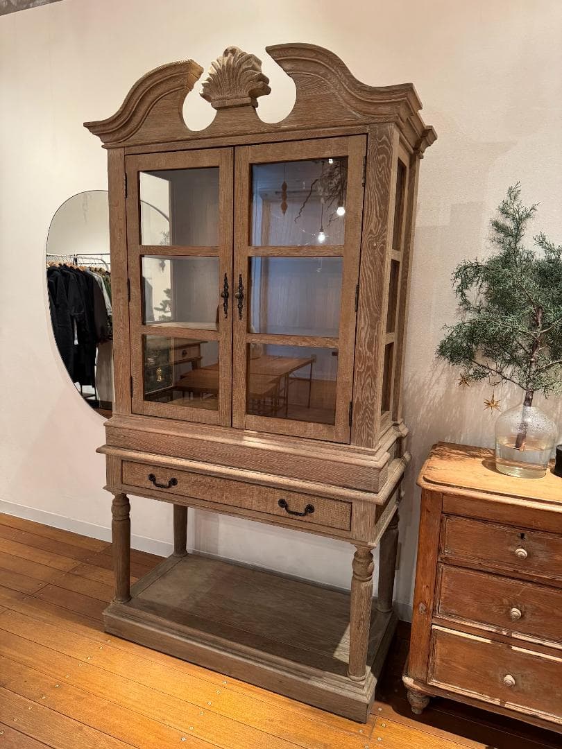 ◆S.◆ガラスキャビネット アンティーク仕上げ ショーケース 食器棚