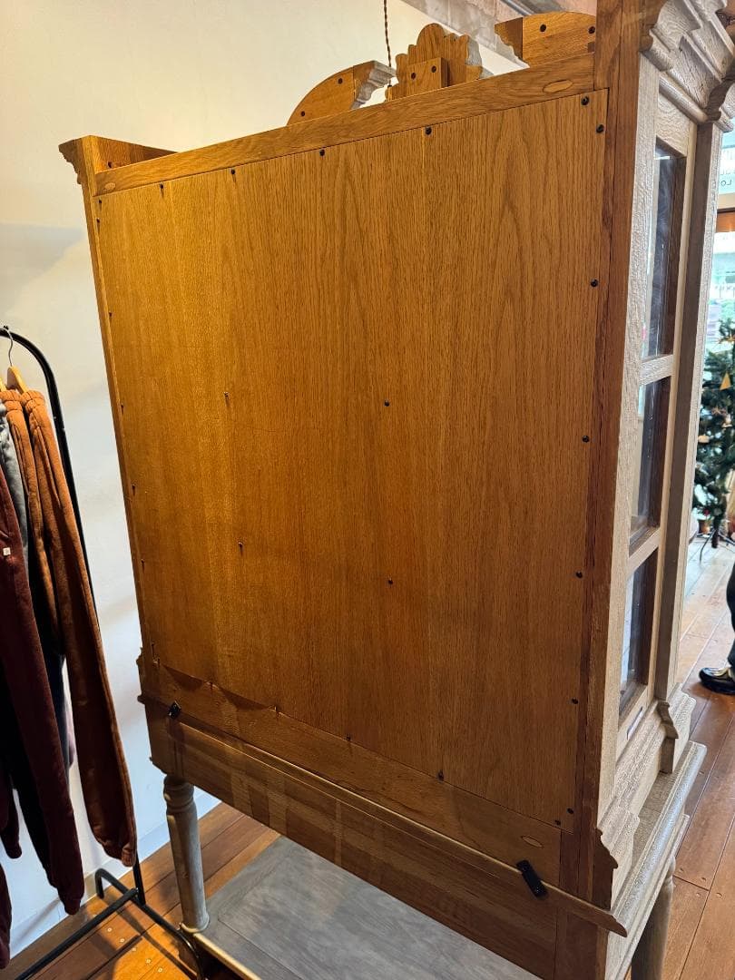 ◆S.◆ガラスキャビネット アンティーク仕上げ ショーケース 食器棚