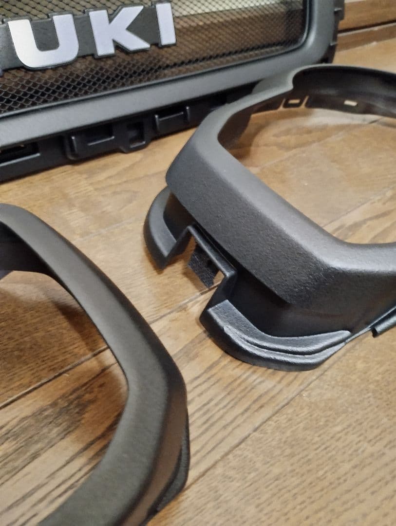 kaomaroセール中(*´꒳`*) スズキハスラーフロントグリル セット