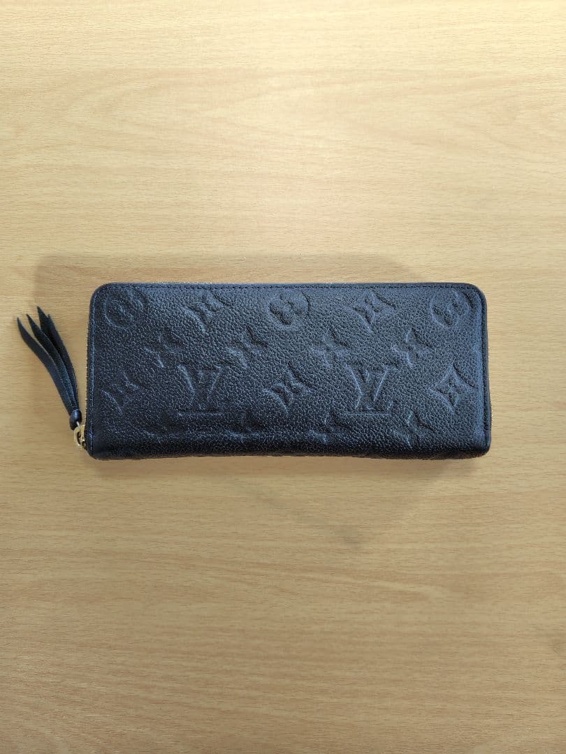 ルイヴィトン　モノグラム　アンプラント　ジッピーウォレット　長財布