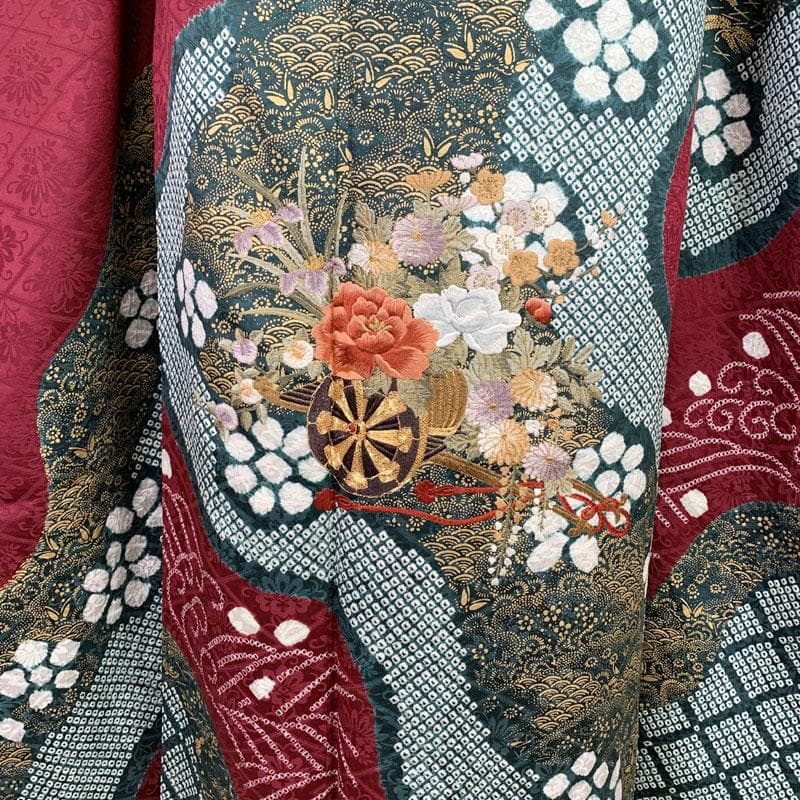 512z50☆振袖 身幅広め 古典柄 絞り染 金駒刺繍☆美品 成人式 結婚式