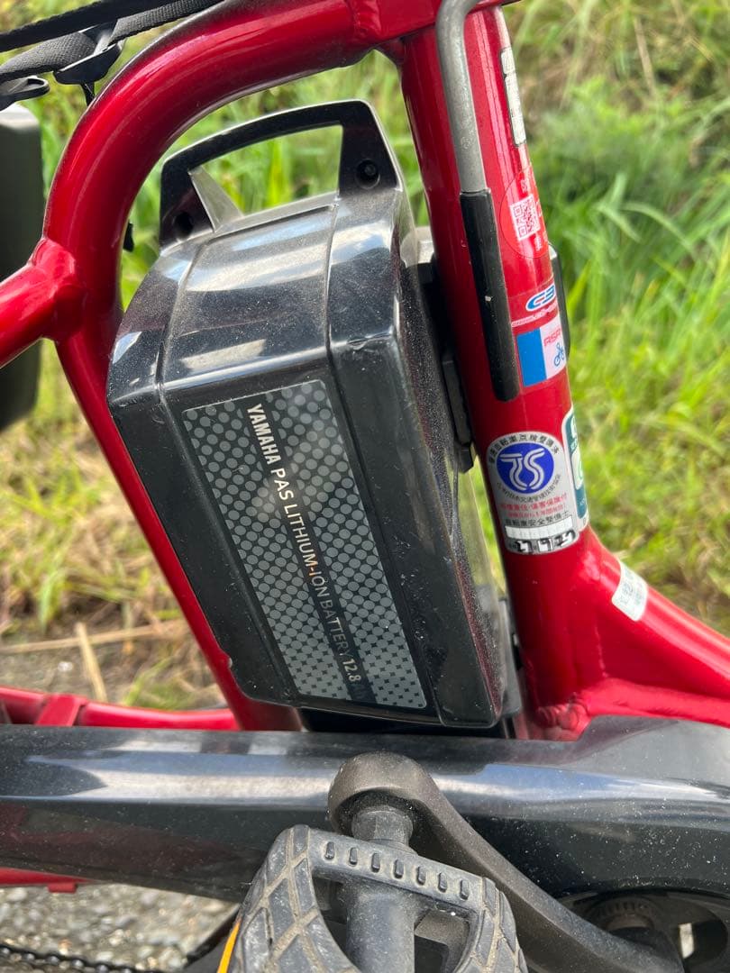 名古屋発三人乗り電動アシスト自転車 チャイルドシート付き