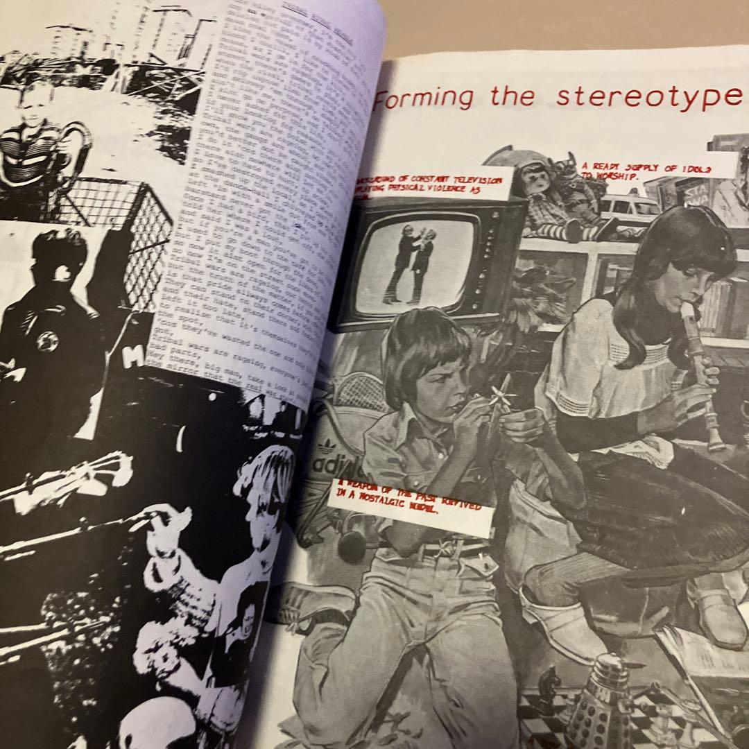 希少 TOXIC GRAFITY ZINE 1980 CRASSソノシート付
