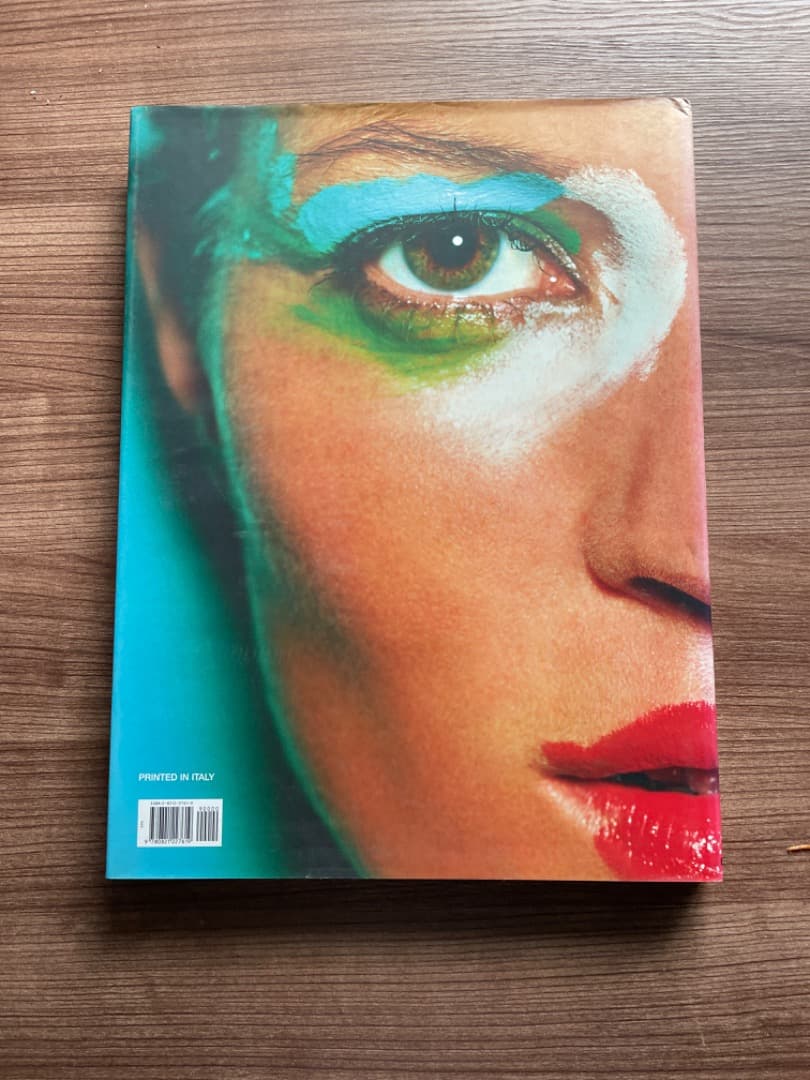 mario testino 写真集