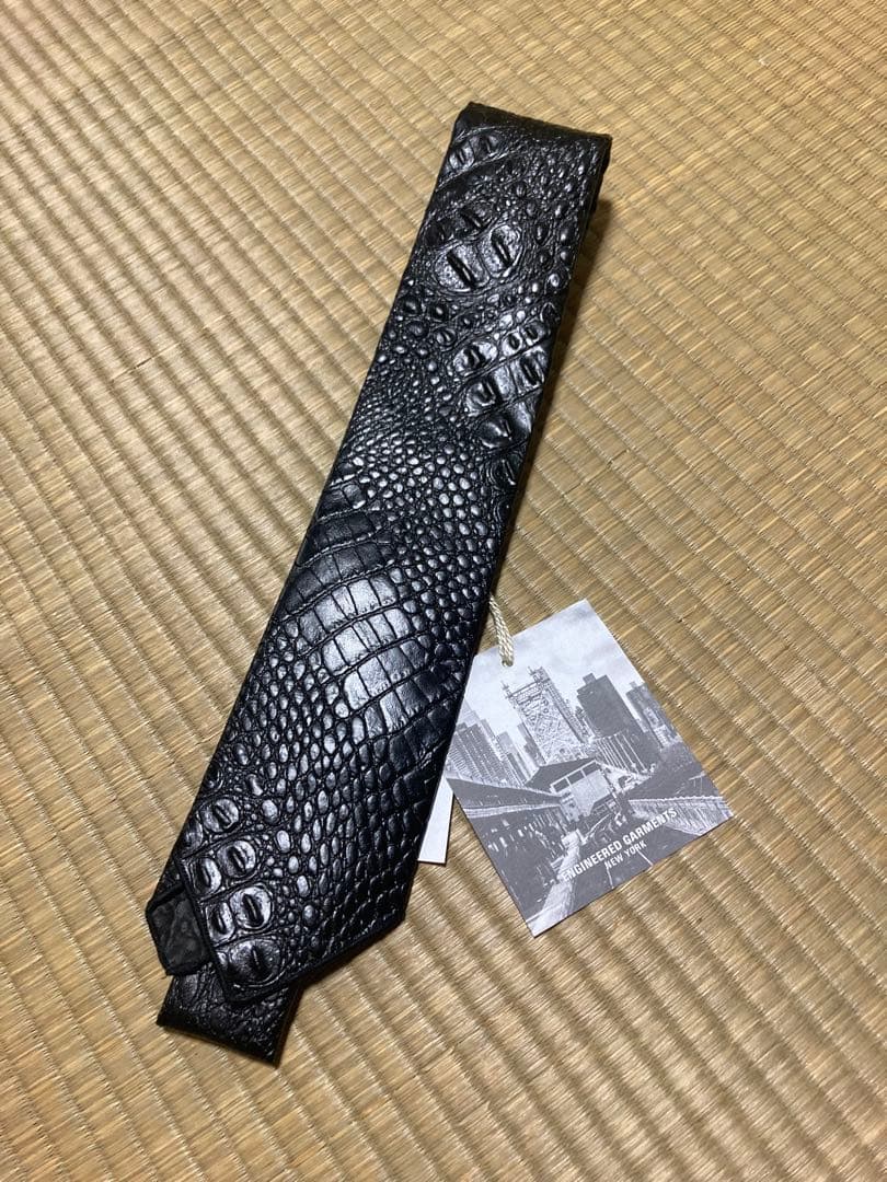 エンジニアードガーメンツ レザー　ネクタイ