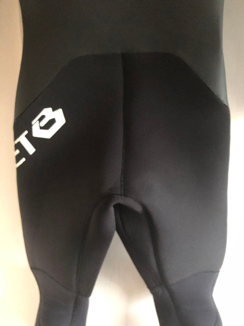 BEWET ウェットスーツ　セミドライ