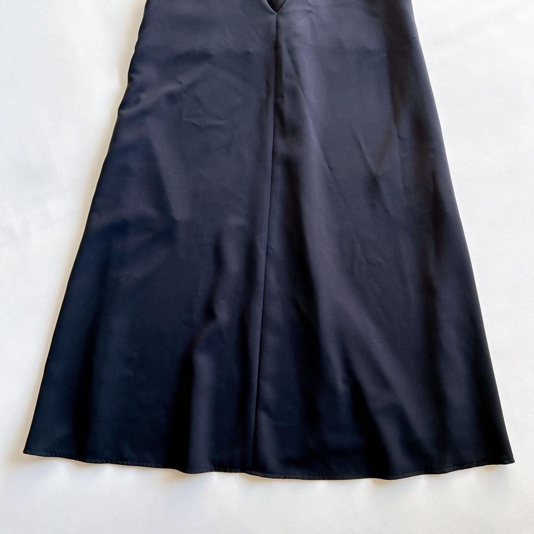 美品☆OUR 〔新型〕綺麗なシルエットのワンピース　ダークネイビー