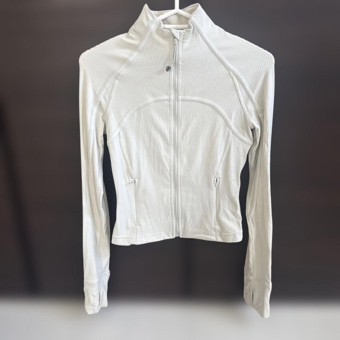 ルルレモン　リブクロップ　ジャケット