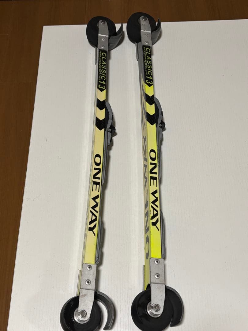 ONEWAY ローラースキー　（marwe製タイヤ:中速）クラシカル