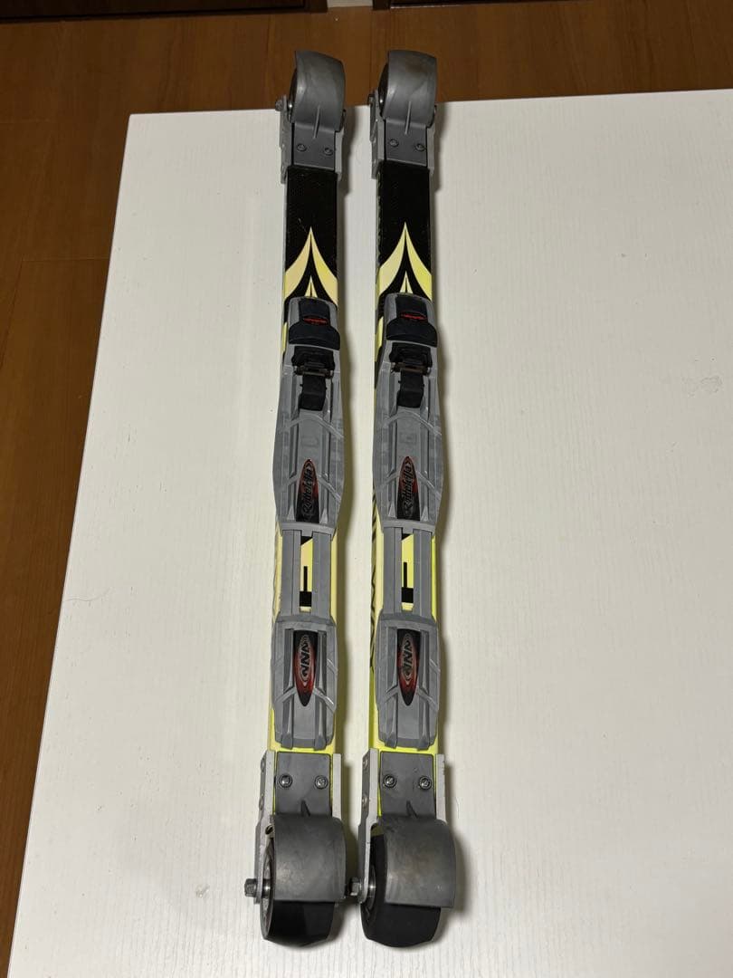 ONEWAY ローラースキー　（marwe製タイヤ:中速）クラシカル