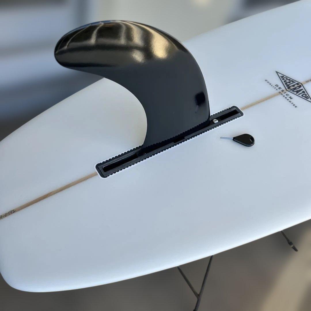 新品未使用　ロングボード　ACCELERATOR 9'4 手渡し限定。