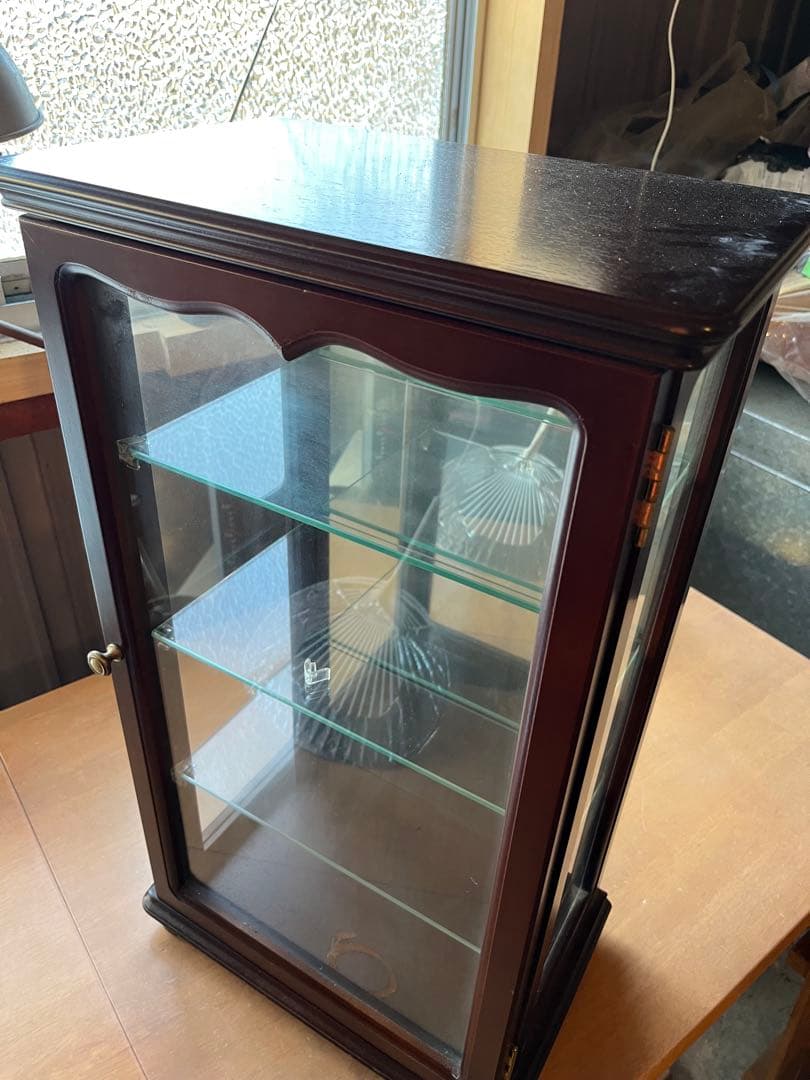R ieさま専用　ダークブラウン ガラスキャビネット 4棚