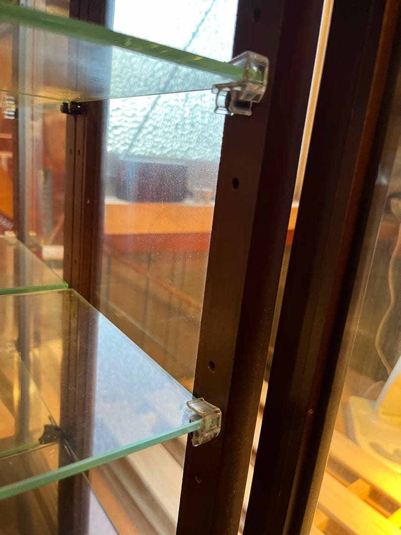 R ieさま専用　ダークブラウン ガラスキャビネット 4棚