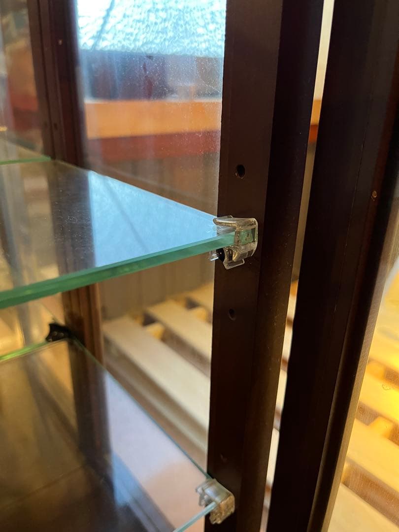R ieさま専用　ダークブラウン ガラスキャビネット 4棚