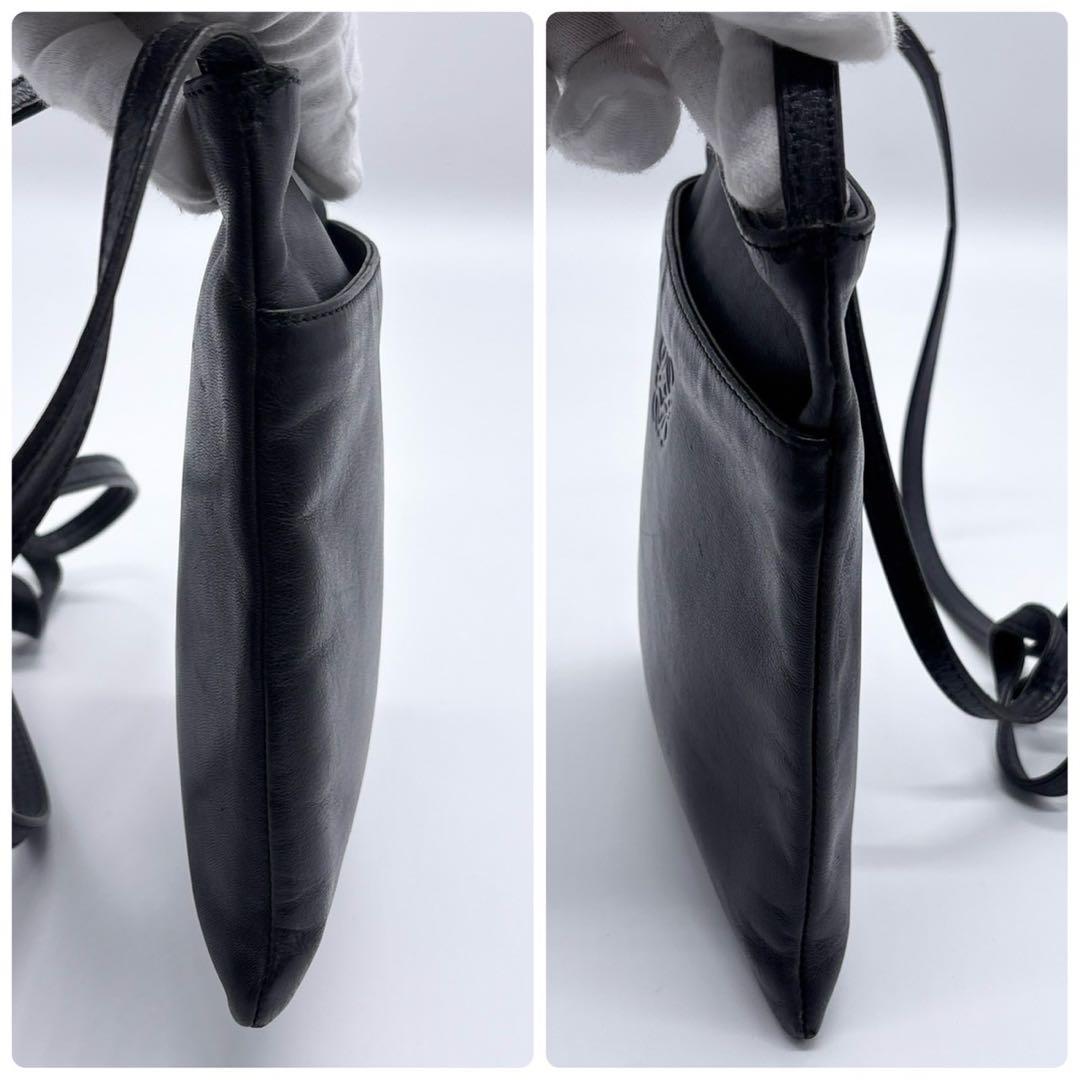 LOEWE ロエべ アナグラム ロゴ レザー ショルダーバッグ ブラック