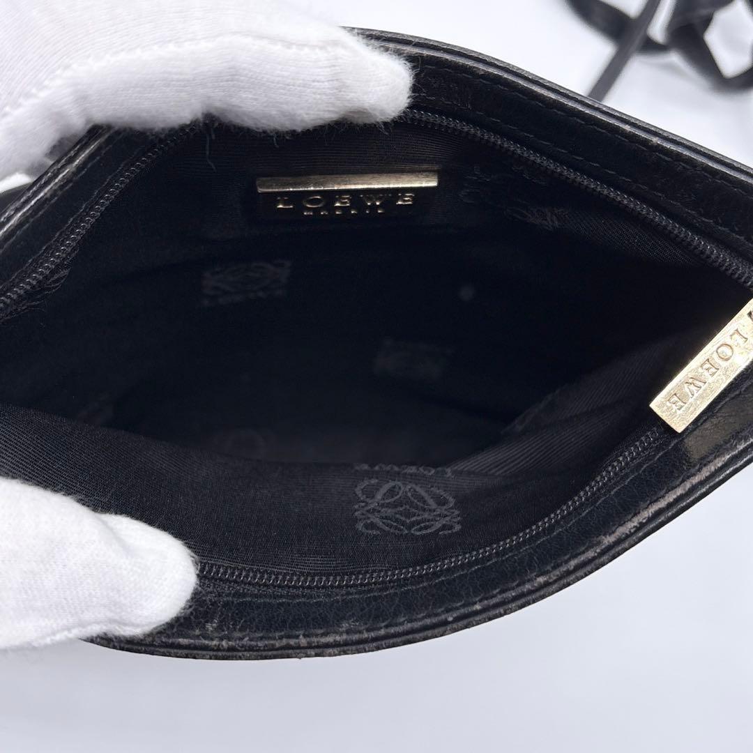 LOEWE ロエべ アナグラム ロゴ レザー ショルダーバッグ ブラック