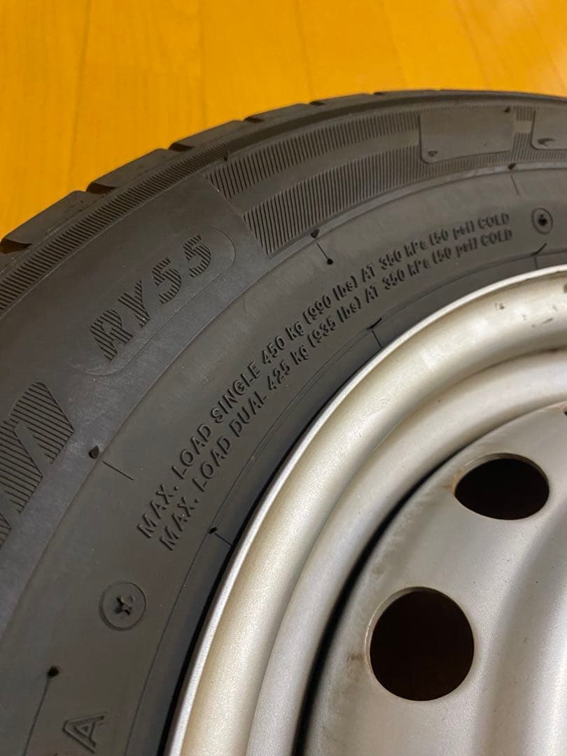 軽トラ　軽バン　ハイゼットカーゴ　純正タイヤ(4本セット)