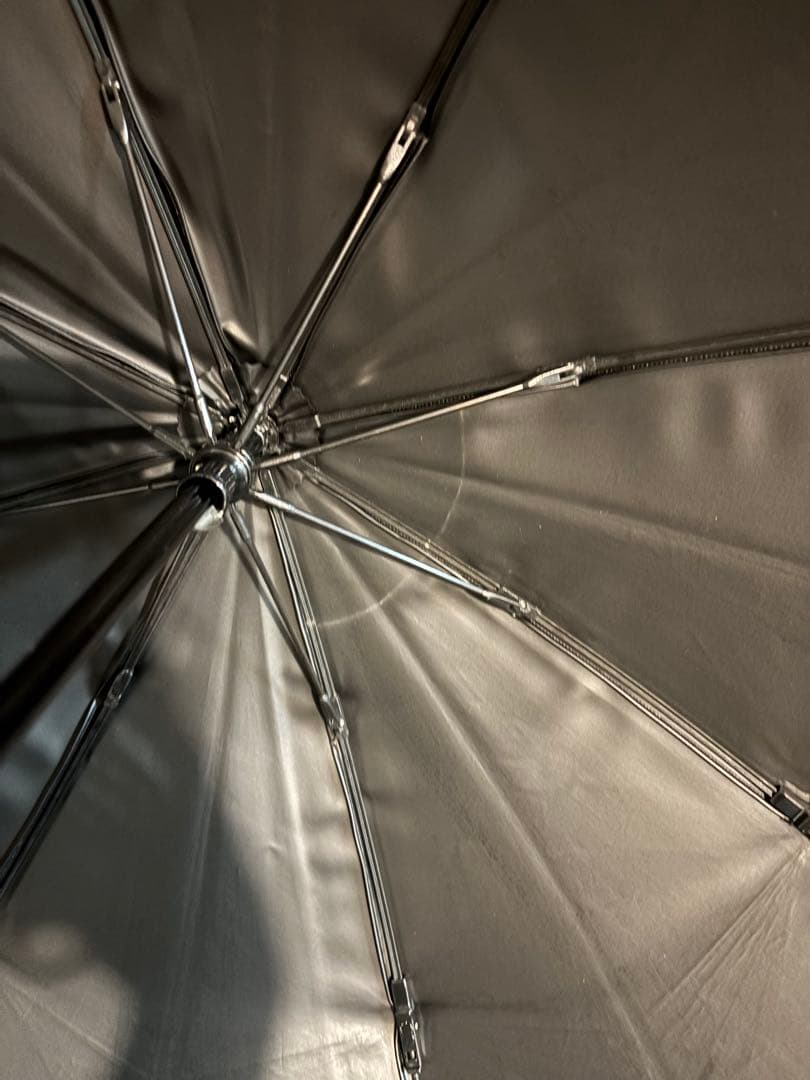 サンバリア100 2段折 フリルフロスト 折りたたみ日傘 グレー
