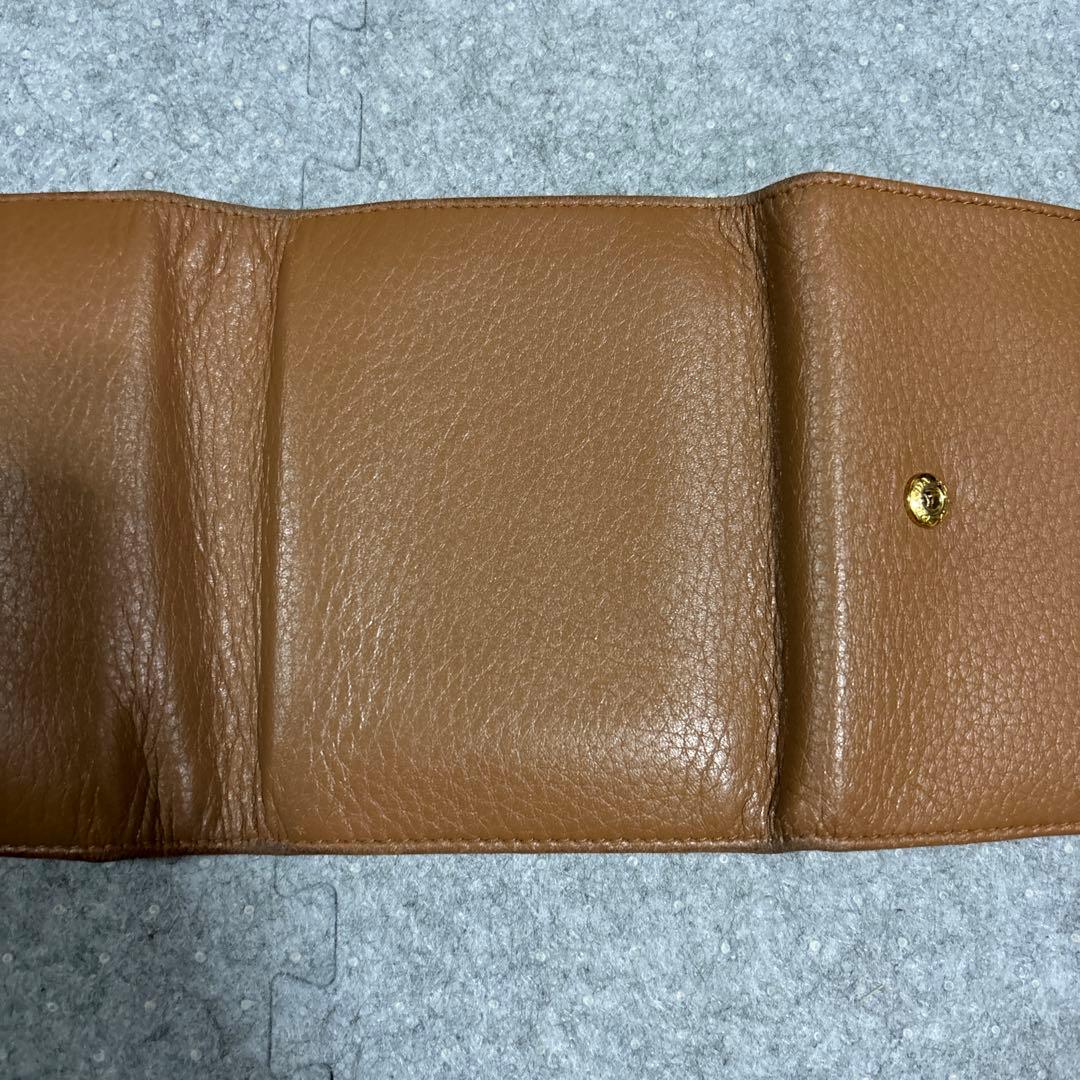 PRADA 茶色　財布　ゴールド　三つ折り