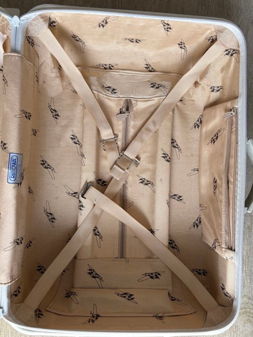 Rimowa リモワ　United Arrows エクリュ　2輪　35L