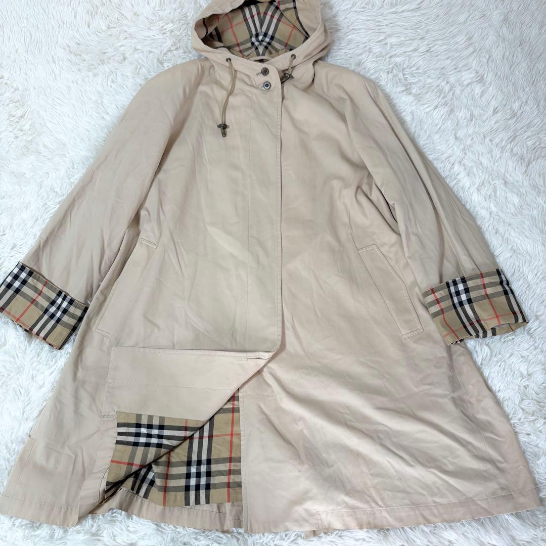バーバリーズ フード付きステンカラーコート ベージュ系 ノバチェック ロゴ刻印