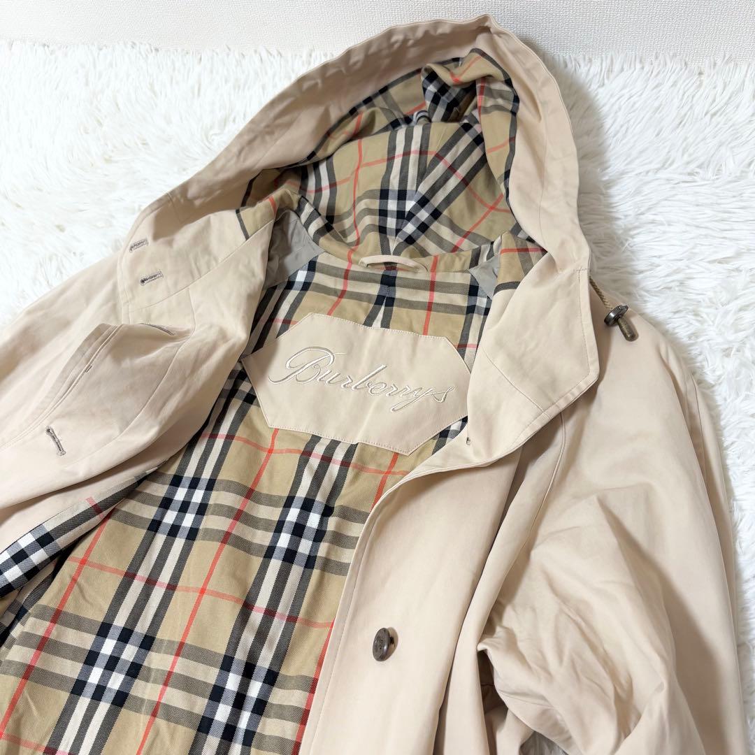バーバリーズ フード付きステンカラーコート ベージュ系 ノバチェック ロゴ刻印