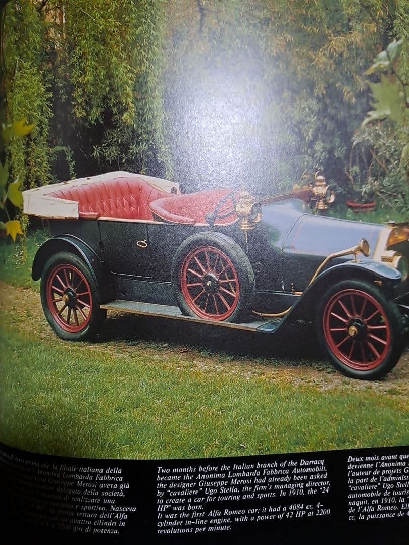 洋書 Alfa Romeo Catalogue raisone 1910-1982